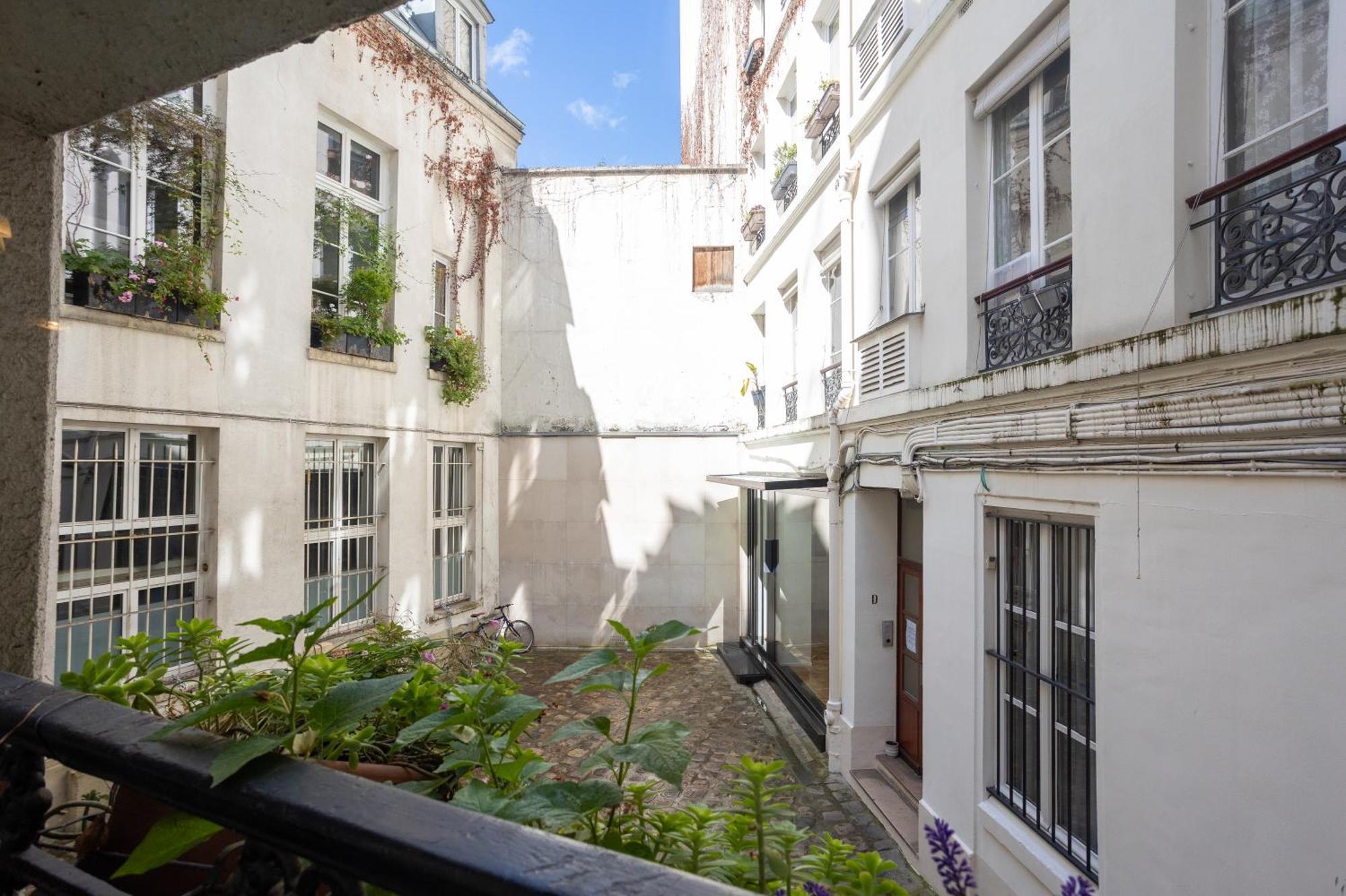 Studio Cosy Romantique En Plein Coeur De Paris Lägenhet Exteriör bild